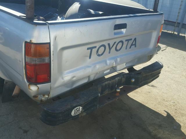 4TARN81A4NZ031460 - 1992 TOYOTA PICKUP 1/2 GRAY photo 9