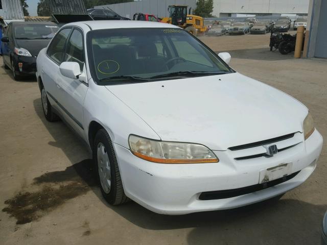 JHMCG6657XC012006 - 1999 HONDA ACCORD LX WHITE photo 1