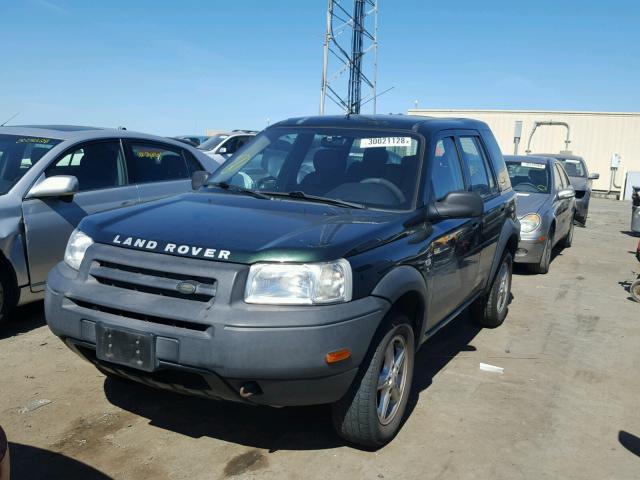 SALNM22222A377309 - 2002 LAND ROVER FREELANDER GREEN photo 2