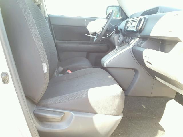 JTLZE4FE9A1113139 - 2010 TOYOTA SCION XB ვერცხლისფერი ფოტო 5