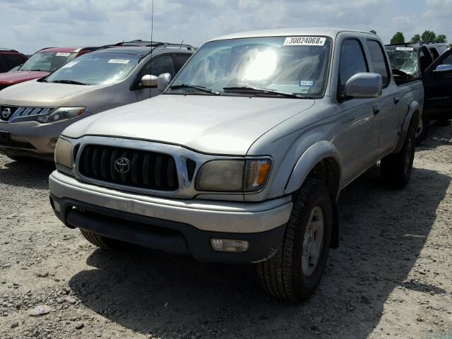 5TEGN92N32Z046101 - 2002 TOYOTA TACOMA DOU SILVER photo 2