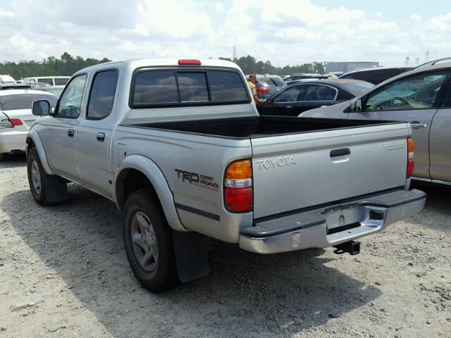 5TEGN92N32Z046101 - 2002 TOYOTA TACOMA DOU SILVER photo 3