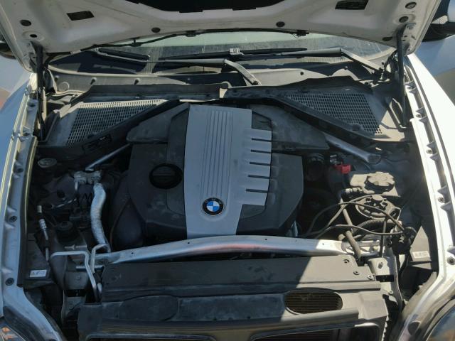 5UXZW0C59BL659112 - 2011 BMW X5 XDRIVE3 SILVER photo 7