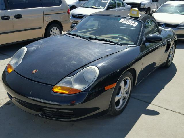 WP0CA29862U620555 - 2002 PORSCHE BOXSTER BLACK photo 2