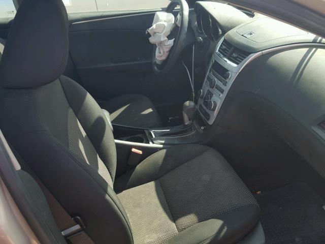 1G1ZC5E0XCF129247 - 2012 CHEVROLET MALIBU 1LT 金色 照片 5