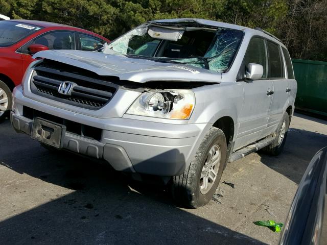 5FNYF18455B047001 - 2005 HONDA PILOT EX SILVER photo 2