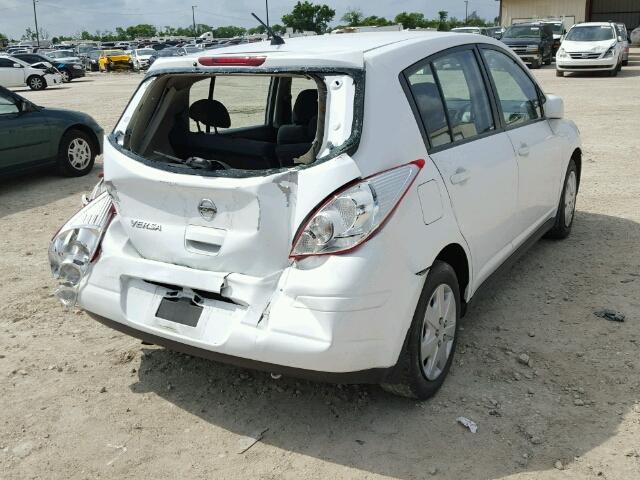 3N1BC1CP3AL408482 - 2010 NISSAN VERSA S WHITE photo 4