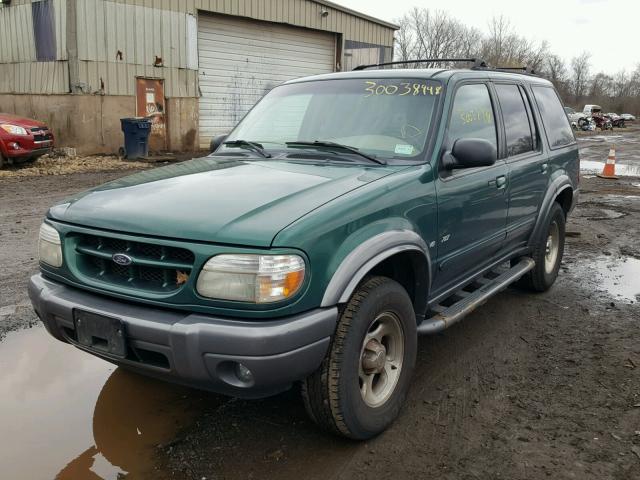 1FMZU83P8YZA62882 - 2000 FORD EXPLORER X GREEN photo 2