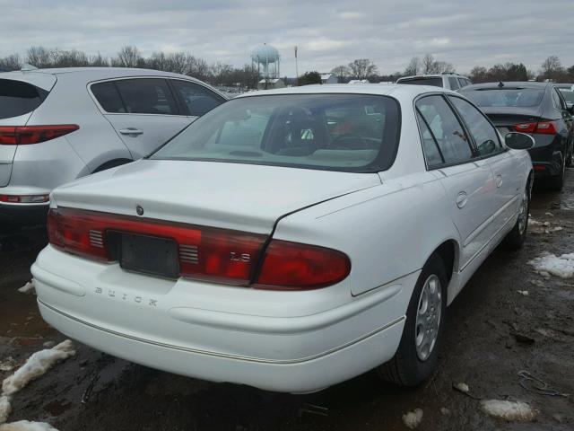 2G4WB52K8W1607191 - 1998 BUICK REGAL LS WHITE photo 4