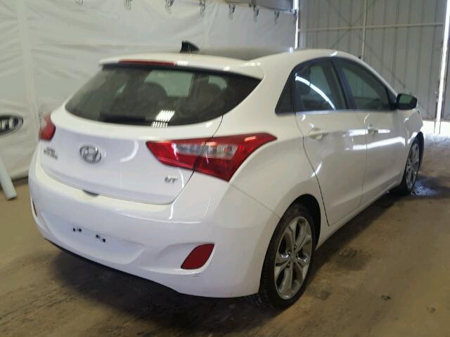 KMHD35LEXDU112408 - 2013 HYUNDAI ELANTRA GT WHITE photo 4