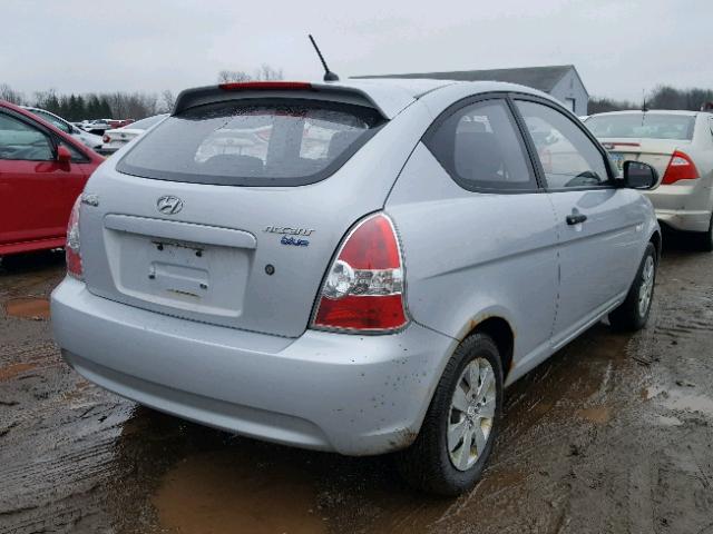 KMHCM3AC5AU164541 - 2010 HYUNDAI ACCENT BLU SILVER photo 4