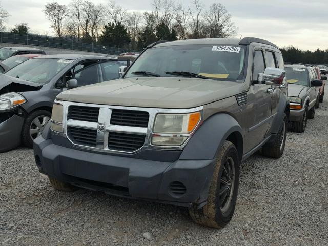 1D8GT28K67W661886 - 2007 DODGE NITRO SXT BROWN photo 2