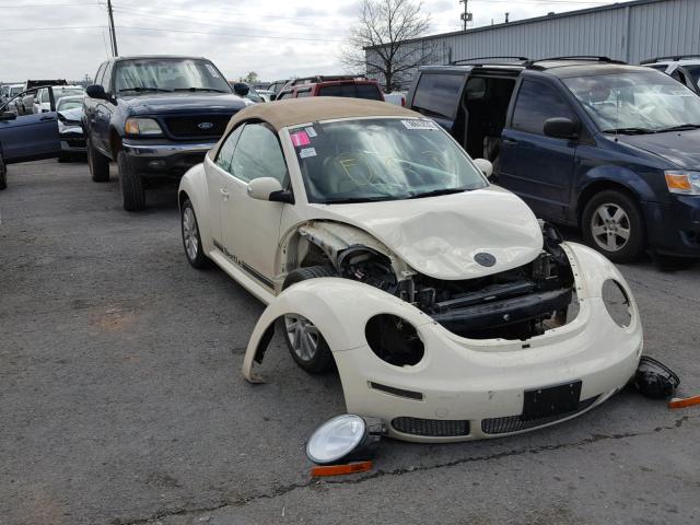 3VWRF31Y28M411367 - 2008 VOLKSWAGEN NEW BEETLE 奶油色 照片 1