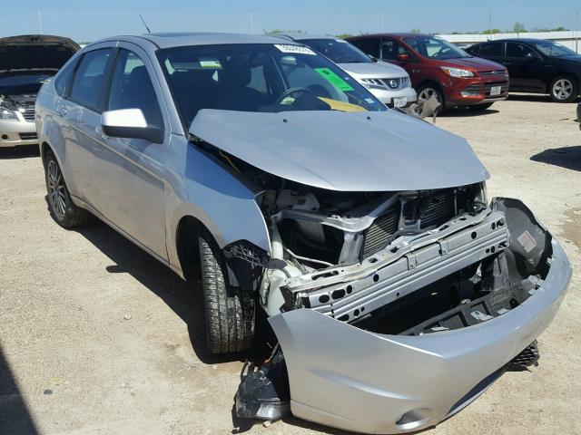 1FAHP3GN4AW196613 - 2010 FORD FOCUS SES SILVER photo 1