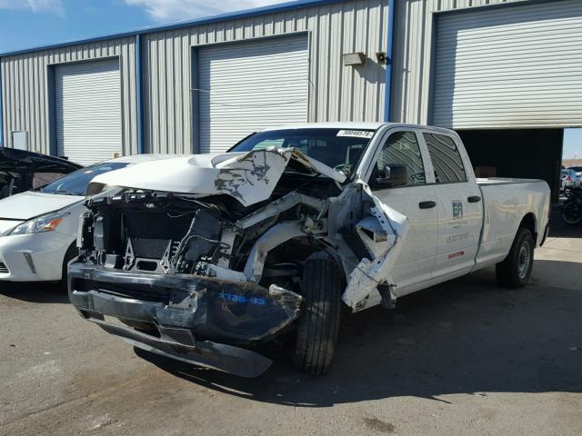 3C6TR4HT6DG564964 - 2013 RAM 2500 ST WHITE photo 2