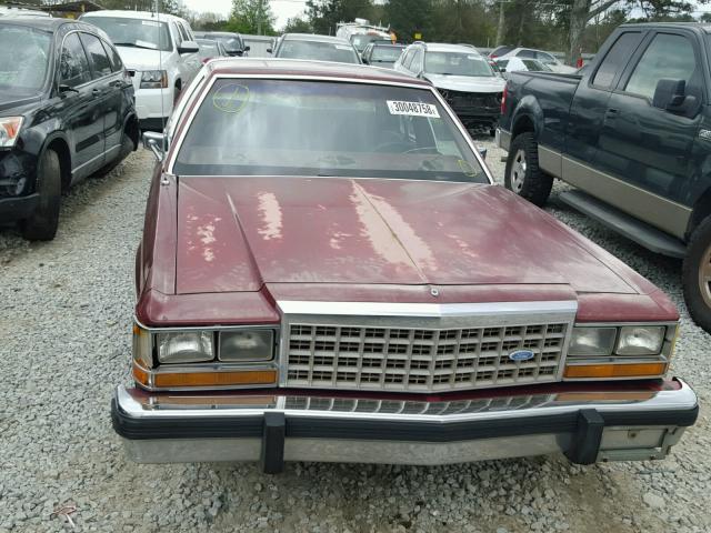 2FABP43F6FX164056 - 1985 FORD LTD CROWN RED photo 9