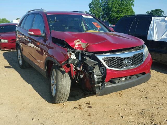 5XYKTDA2XBG078273 - 2011 KIA SORENTO BA RED photo 1