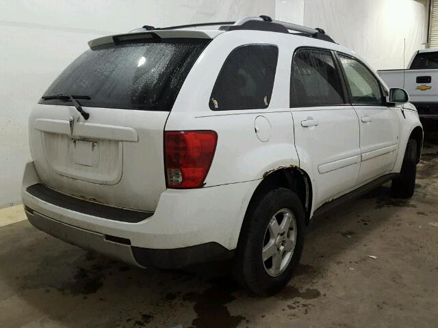 2CKDL63F866127339 - 2006 PONTIAC TORRENT WHITE photo 4