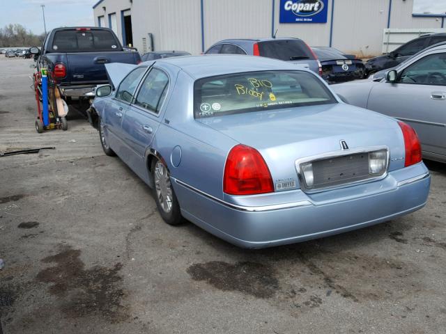 2LNHM82V09X622641 - 2009 LINCOLN TOWN CAR S BLUE photo 3