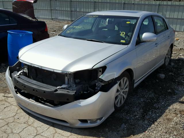 4T1BK3DB4BU395047 - 2011 TOYOTA AVALON BAS SILVER photo 2