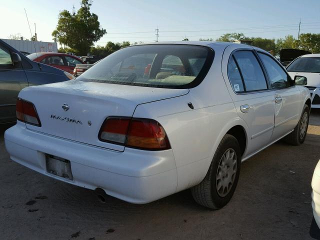 JN1CA21D0WM929598 - 1998 NISSAN MAXIMA GLE WHITE photo 4