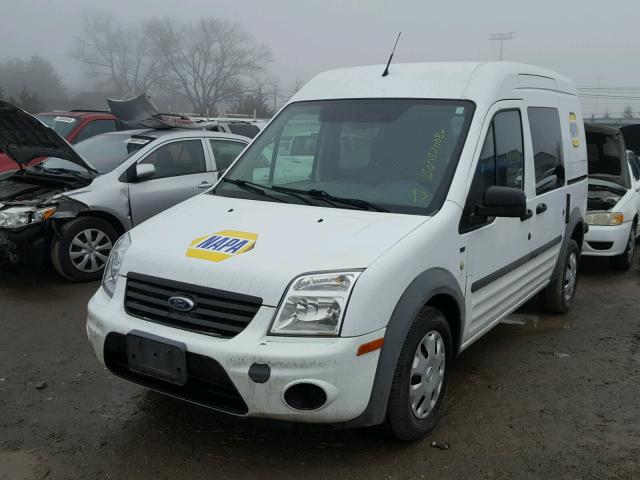 NM0LS6BN7AT002134 - 2010 FORD TRANSIT CO WHITE photo 2