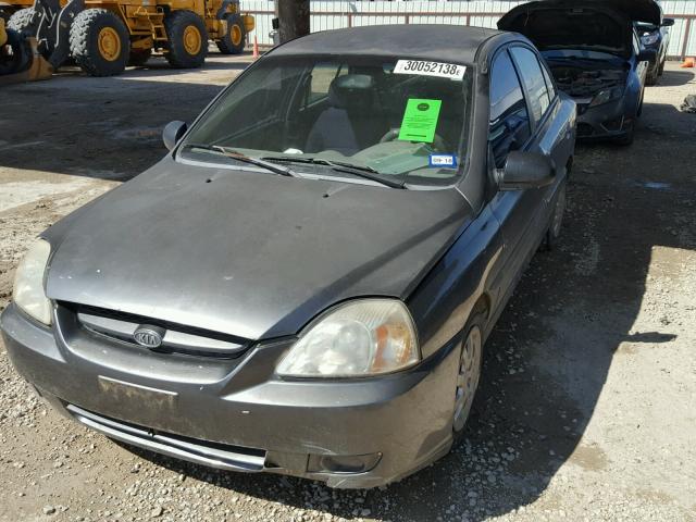 KNADC125936279440 - 2003 KIA RIO GRAY photo 2