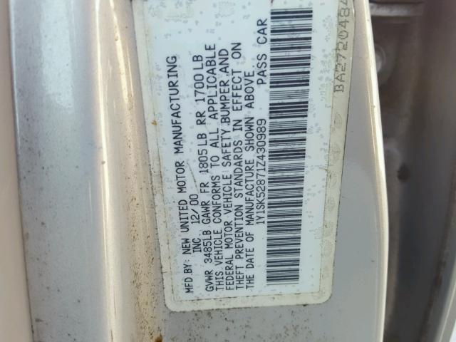 1Y1SK52871Z430989 - 2001 CHEVROLET GEO PRIZM 银色 照片 10