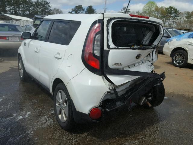 KNDJN2A20G7304593 - 2016 KIA SOUL WHITE photo 3