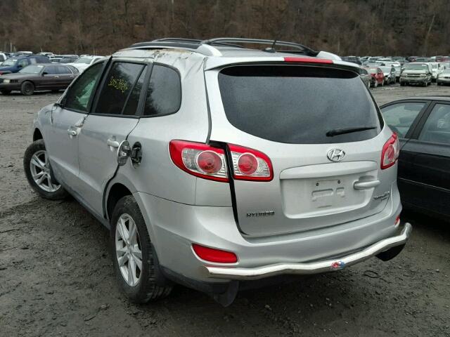 5XYZHDAG2BG010786 - 2011 HYUNDAI SANTA FE S SILVER photo 3