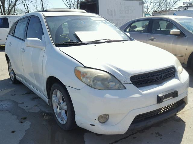 2T1KR32E15C449077 - 2005 TOYOTA MATRIX WHITE photo 1