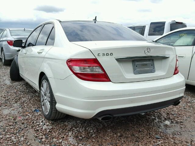 WDDGF54X98F103613 - 2008 MERCEDES-BENZ C WHITE photo 3