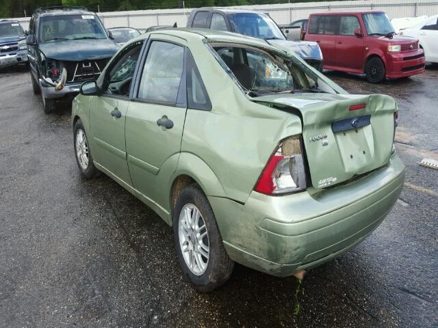 1FAFP34N97W312103 - 2007 FORD FOCUS ZX4 GREEN photo 3