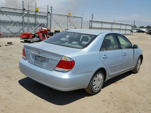 4T1BE32K86U697117 - 2006 TOYOTA CAMRY BLUE photo 4