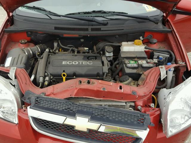 KL1TD56E69B627716 - 2009 CHEVROLET AVEO LS RED photo 7