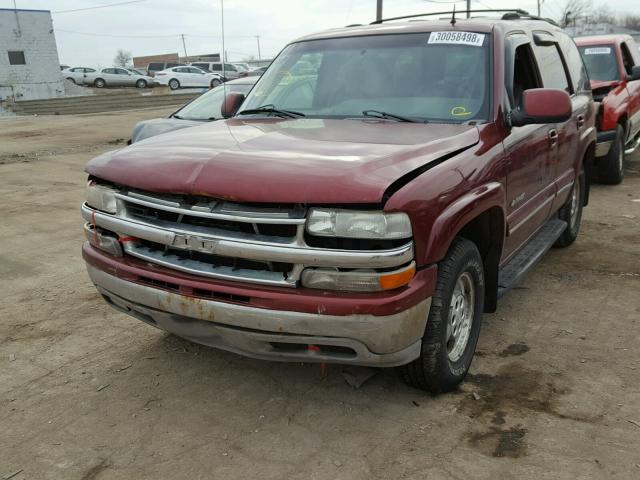 1GNEK13Z72J261341 - 2002 CHEVROLET TAHOE K150 MAROON photo 2