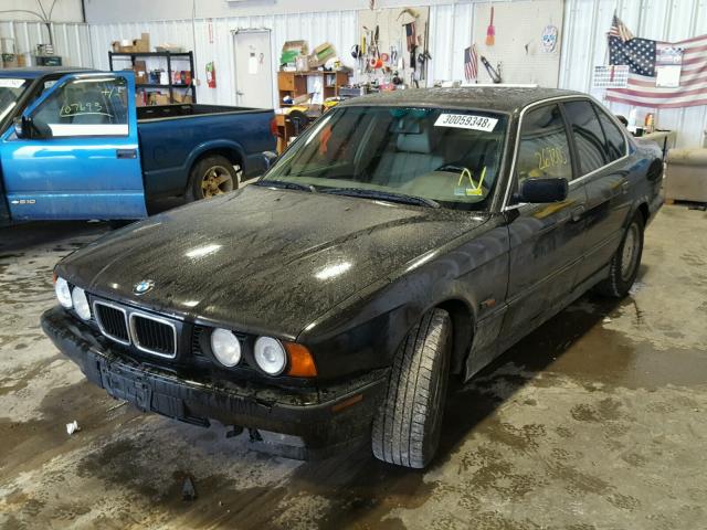 WBAHD632XSGK46875 - 1995 BMW 525 I AUTO BLACK photo 2