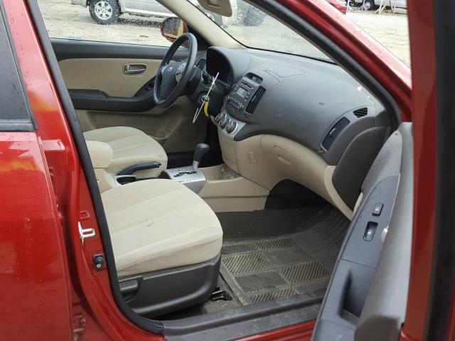 KMHDU46D08U451145 - 2008 HYUNDAI ELANTRA GL RED photo 5