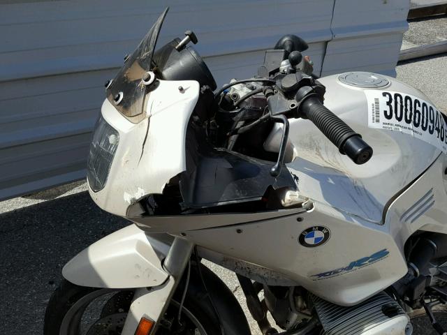 WB1041607R0311419 - 1994 BMW R1100 RS WHITE photo 9