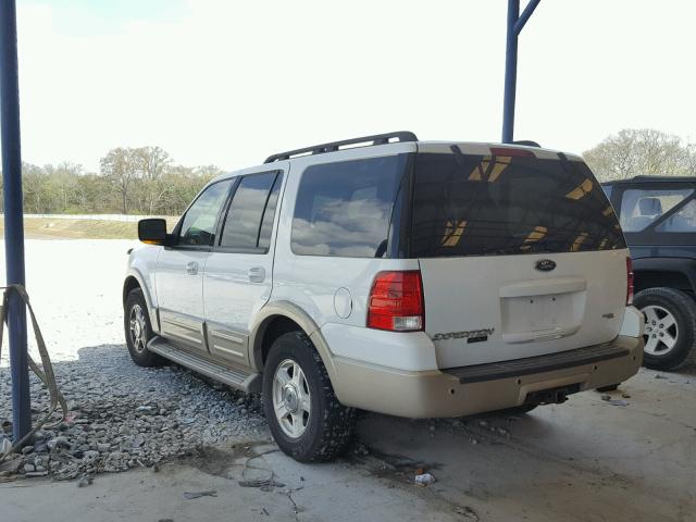 1FMFU18516LA11452 - 2006 FORD EXPEDITION WHITE photo 3