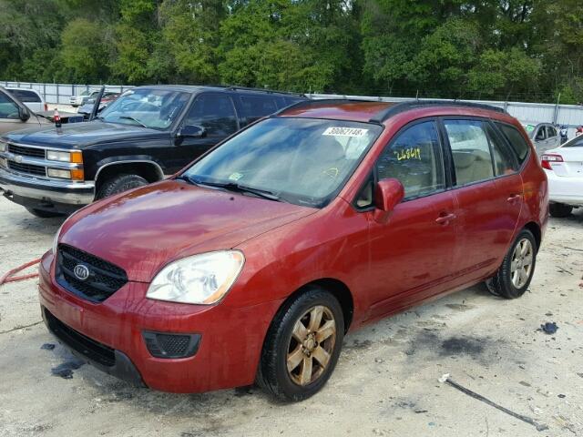 KNAFG526887184737 - 2008 KIA RONDO LX RED photo 2