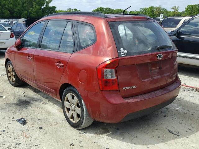 KNAFG526887184737 - 2008 KIA RONDO LX RED photo 3