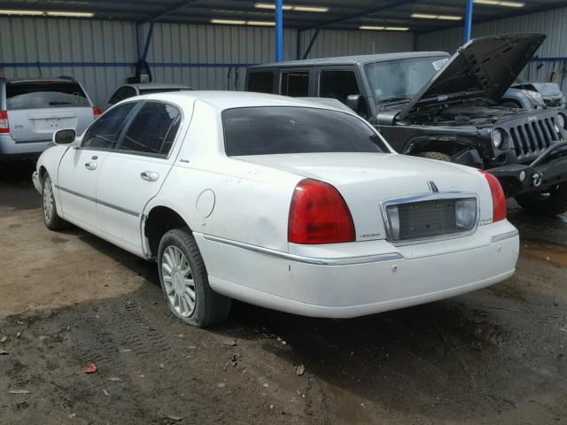 1LNHM81W95Y612212 - 2005 LINCOLN TOWN CAR S WHITE photo 3