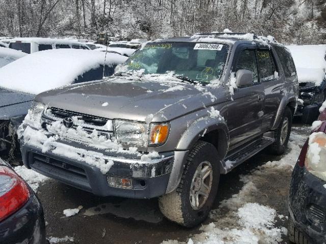 JT3HN86R210333301 - 2001 TOYOTA 4RUNNER SR SILVER photo 2