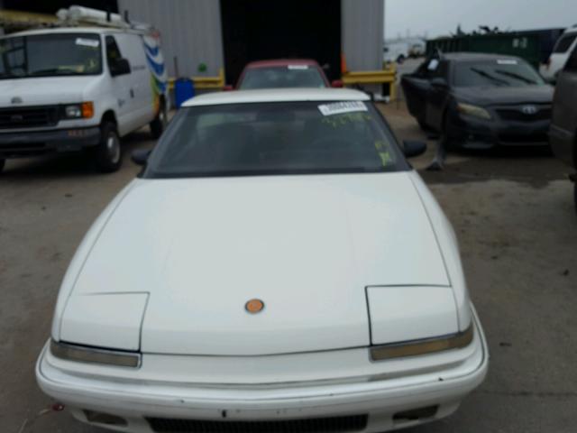 1G4EC11C5JB903726 - 1988 BUICK REATTA WHITE photo 9