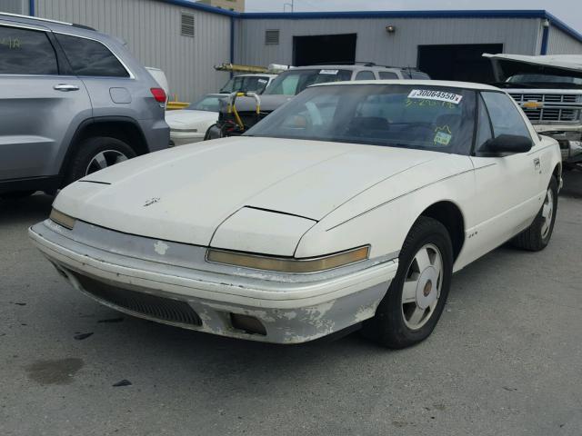 1G4EC11C3KB901247 - 1989 BUICK REATTA WHITE photo 2