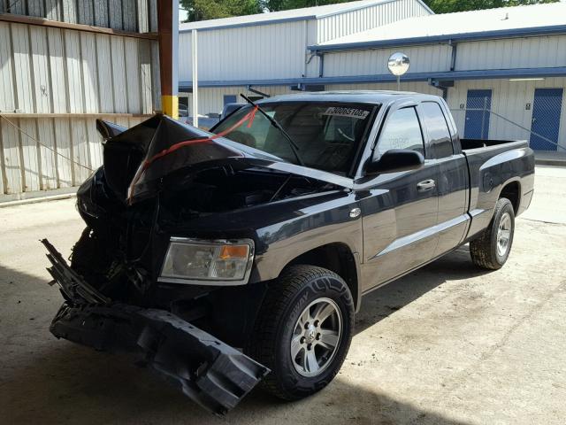 1D7HE32K38S573727 - 2008 DODGE DAKOTA SXT BLACK photo 2