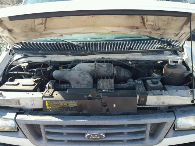 1FTNE24L83HB07634 - 2003 FORD ECONOLINE WHITE photo 7