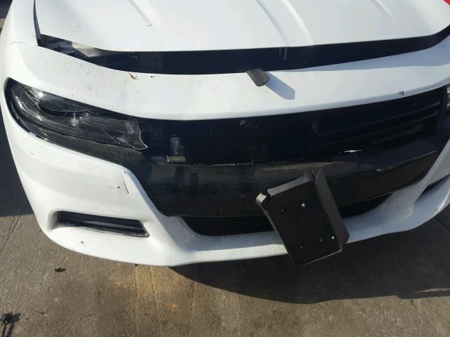 2C3CDXAT9FH890624 - 2015 DODGE CHARGER PO WHITE photo 9