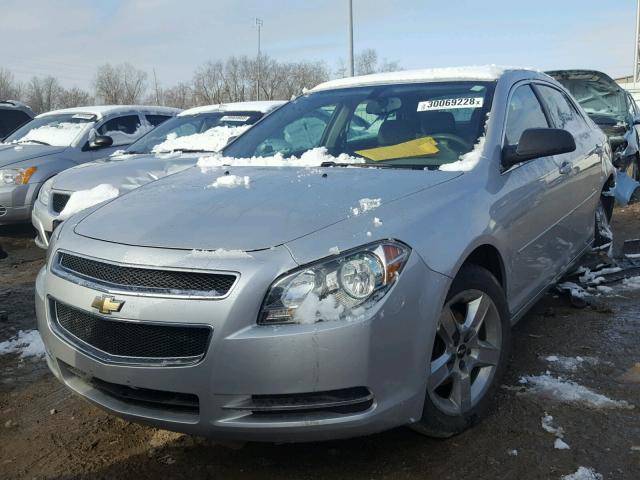 1G1ZG57B49F151675 - 2009 CHEVROLET MALIBU LS 银色 照片 2